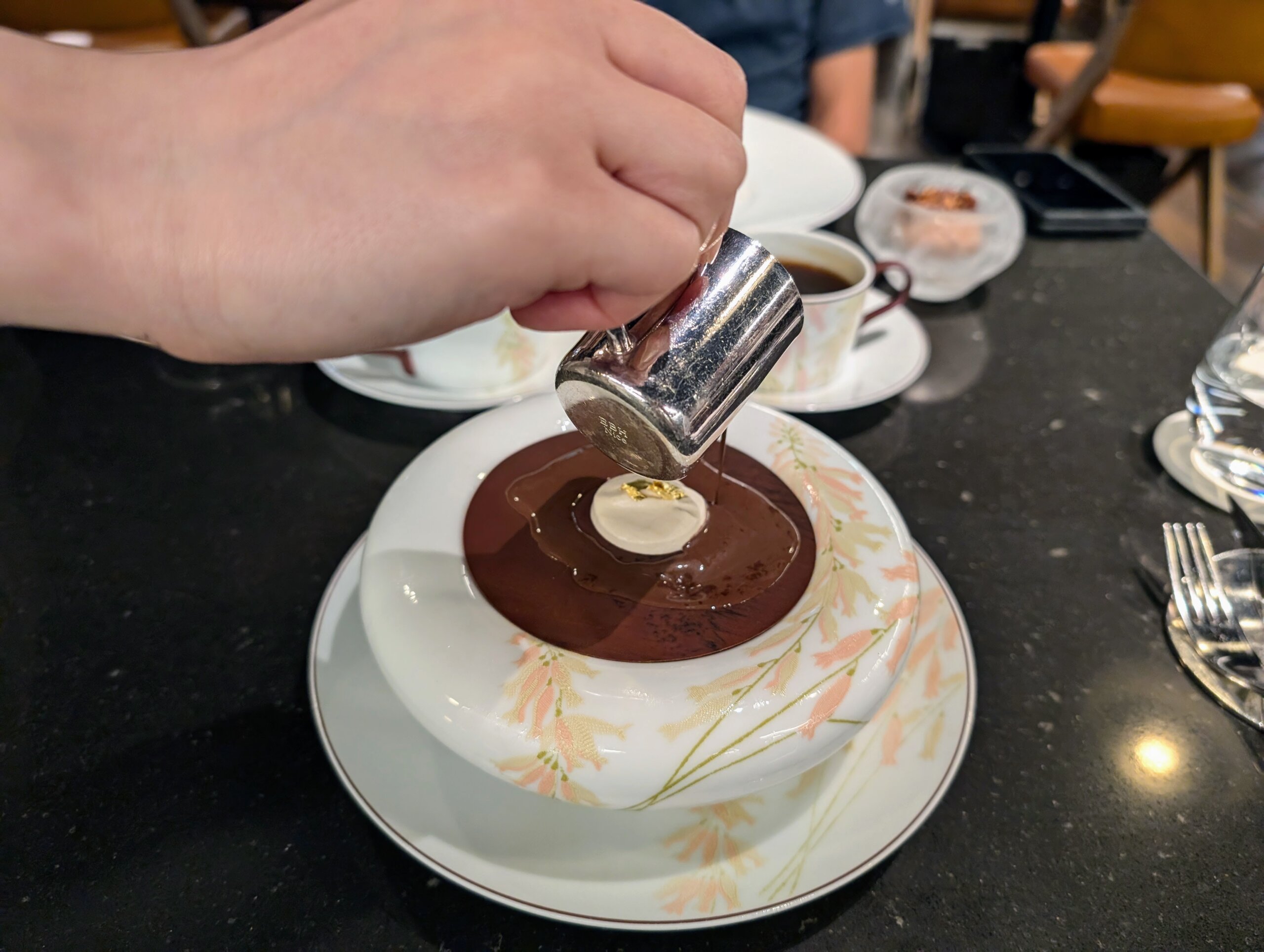 Coupe glacée praliné-café＠Alain Ducasse