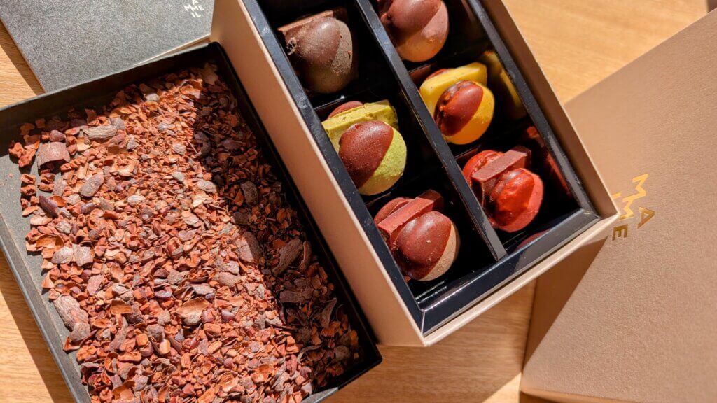 MAMEIL Nama Chocolate Macaron